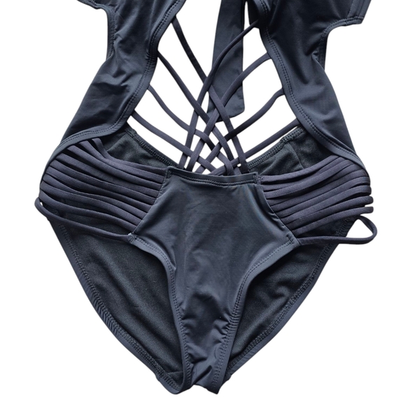 Kenneth Cole Cutout Strappy Push Up One Piece Womens Swimsuit - Picture 8 of 12